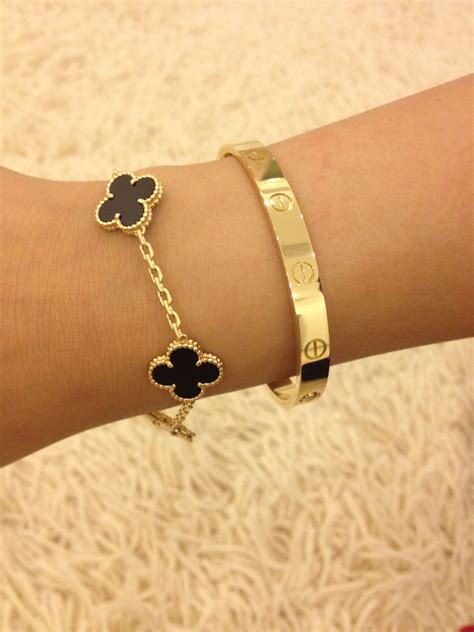 clover bracelet cartier.